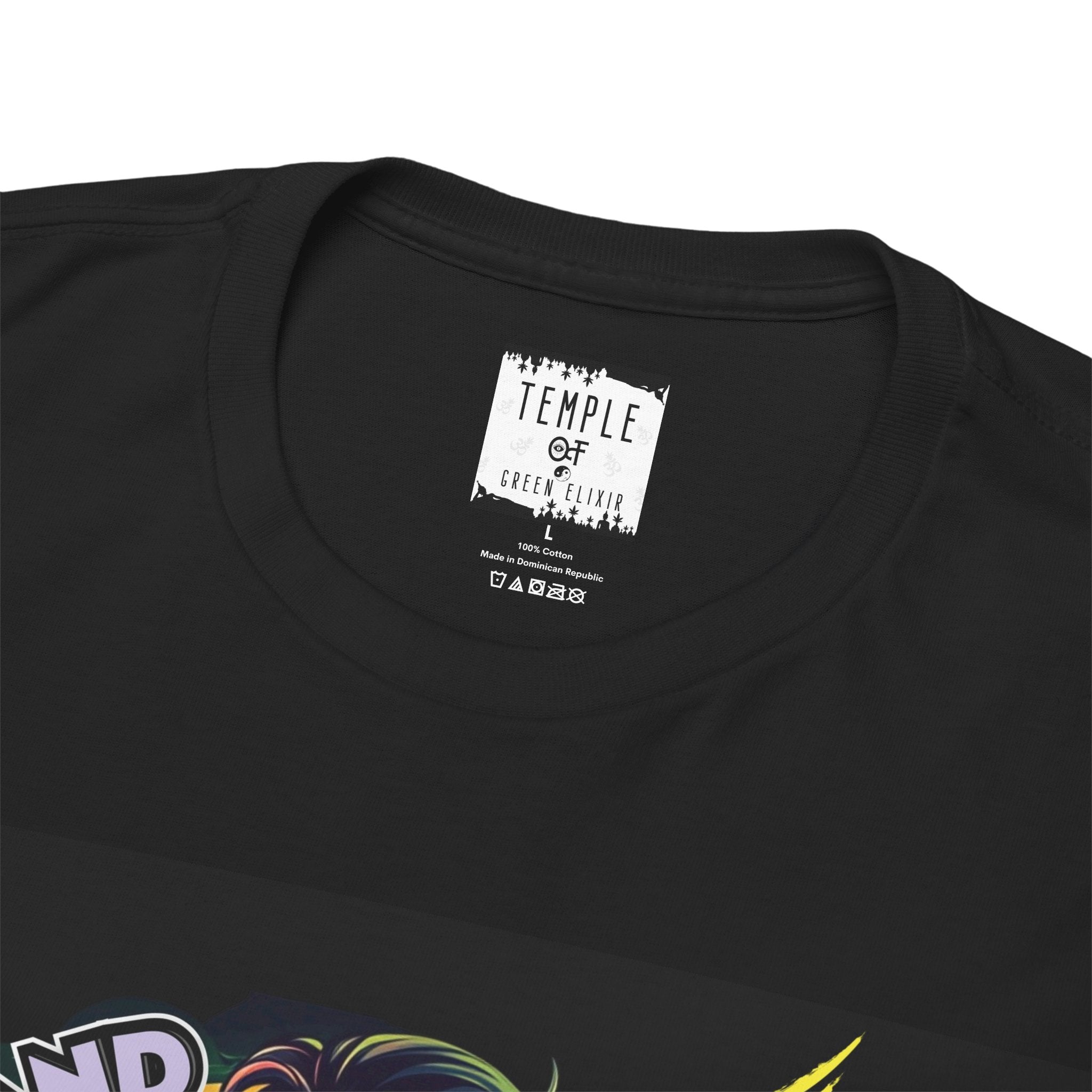 Temple of green Elixir Drucklabel in der innerseite von schwarzem Garlic & JMO T-shirt