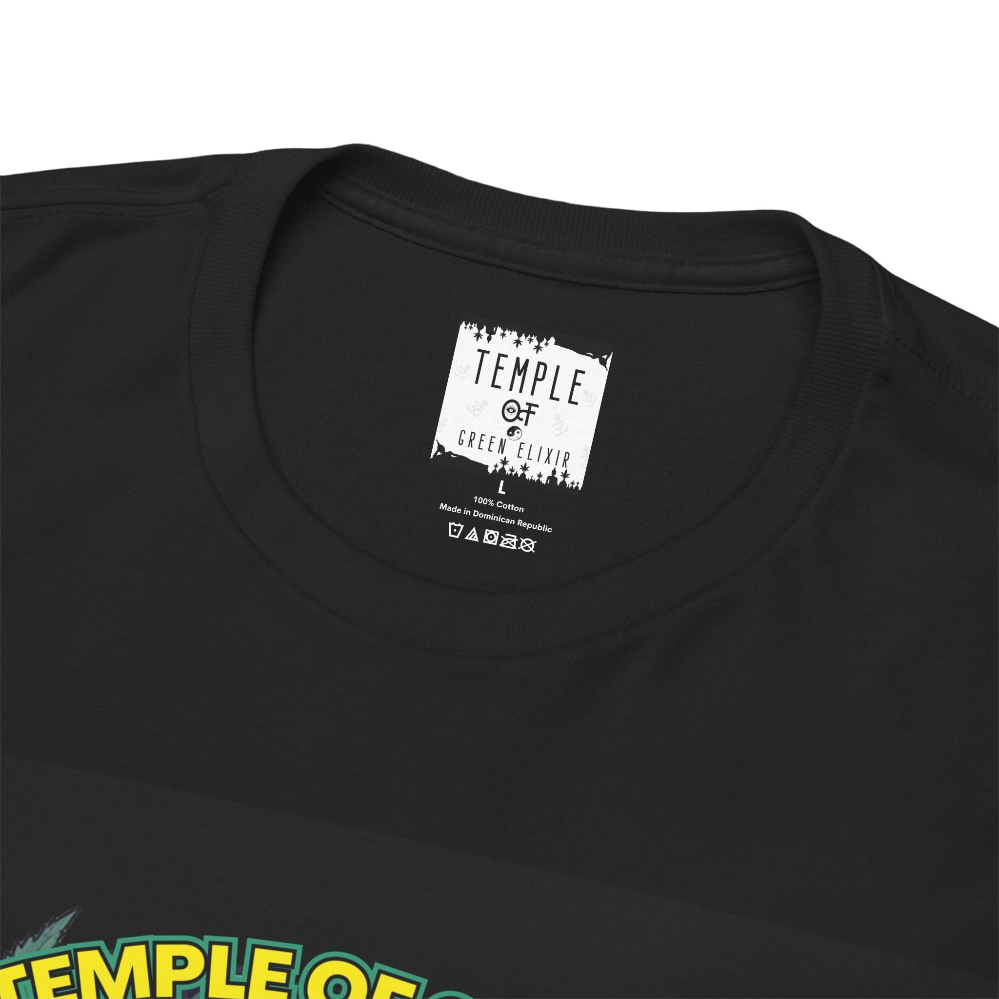 Temple of green Elixir Drucklabel in der innerseite von schwarzem 
Imperium X T-shirt