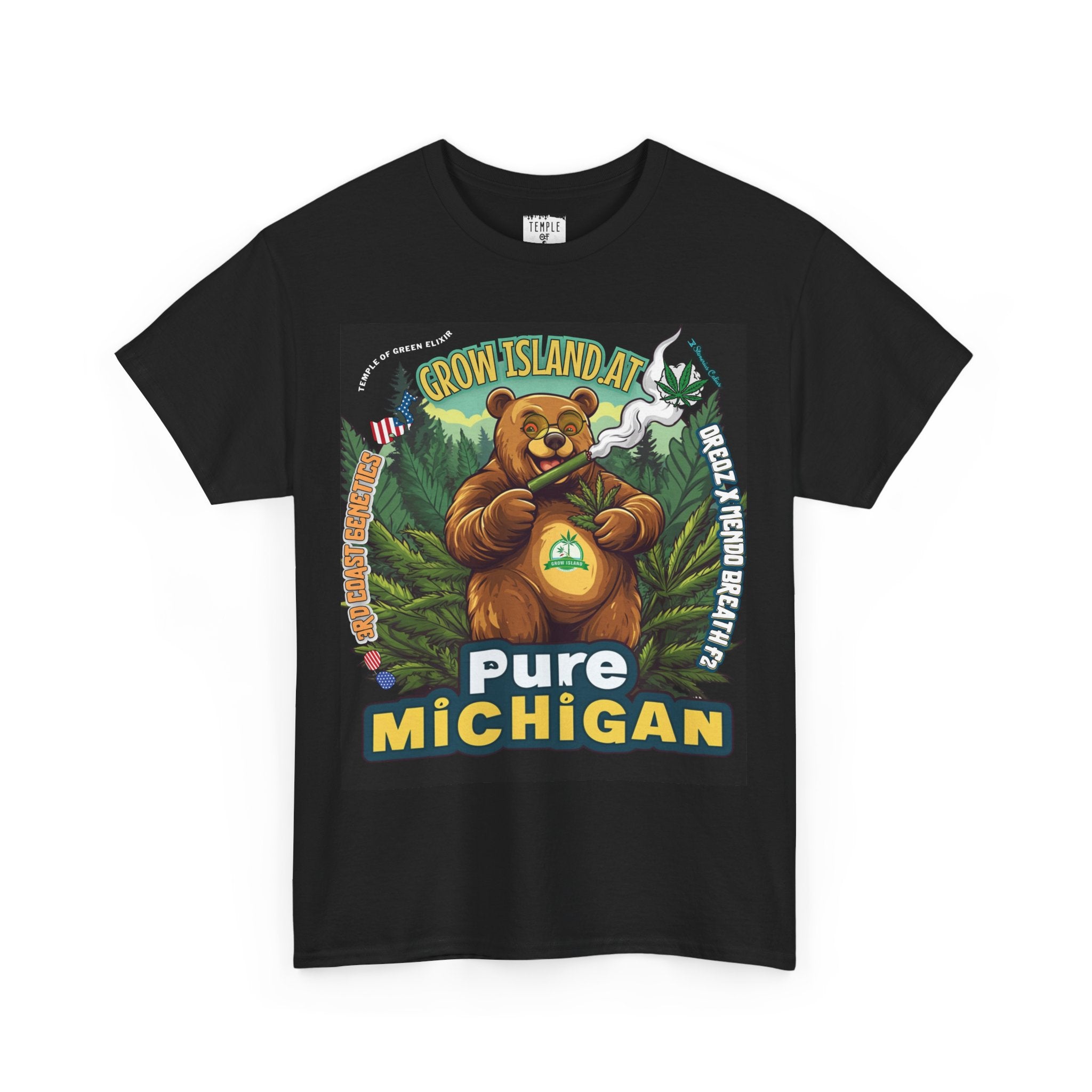 Pure Michigan T-Shirt schwarz,  Es zeigt einen gut gelaunten, sonnenbebrillten Bären, der mit einem imposanten Joint die Ruhe der Natur genießt. 