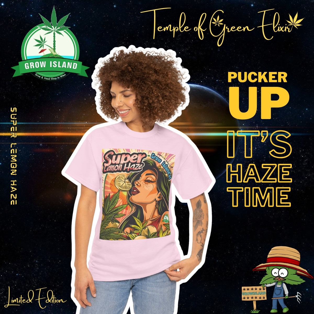 Lockige Dame lächelt, schaut nach links neben sich und richtet mit der rechten Hand ihr rosa Super Lemon Haze T-Shirt. Auf dem T-shirt die Grüne Lady – hebt langsam eine Zitronenscheibe an ihre Lippen, als würde sie den Sonnenschein selbst kosten. von ihr nach links schöne Cannabis blättern