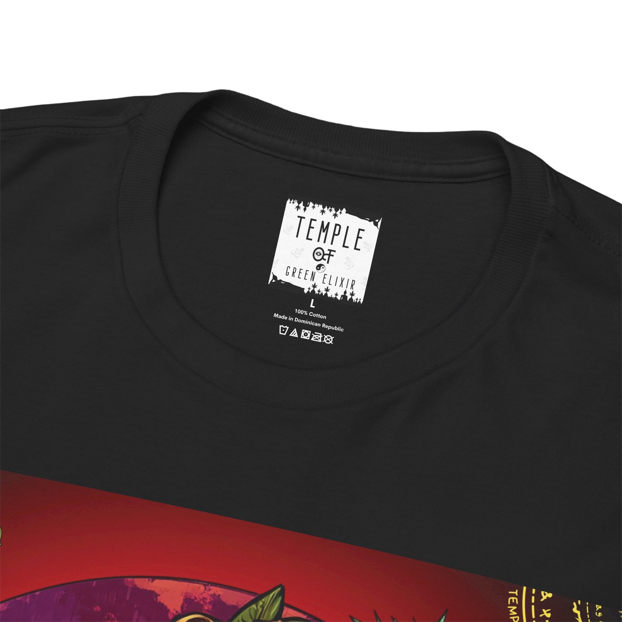 Temple of green Elixir Drucklabel in der innerseite von schwarzem Wasen Brezer T-shirt
